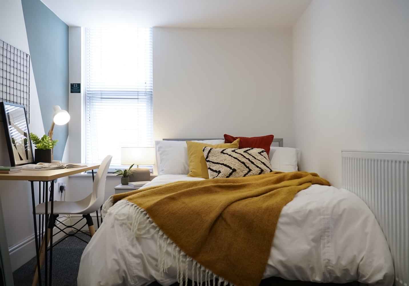 Room in a 6 Bedroom Apartment, 3 Baggholme Road, Lincoln LN2 5BQ interior 1