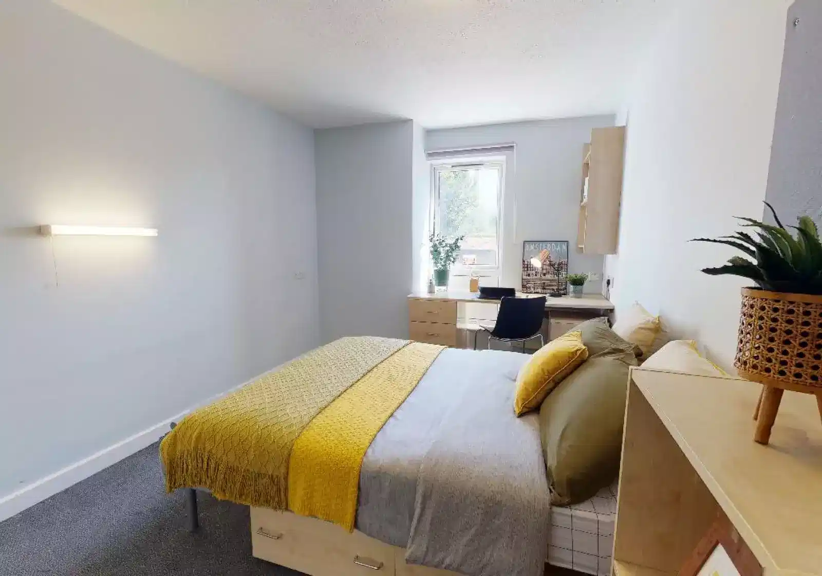 iQ Fiveways House, Wolverhampton interior 1